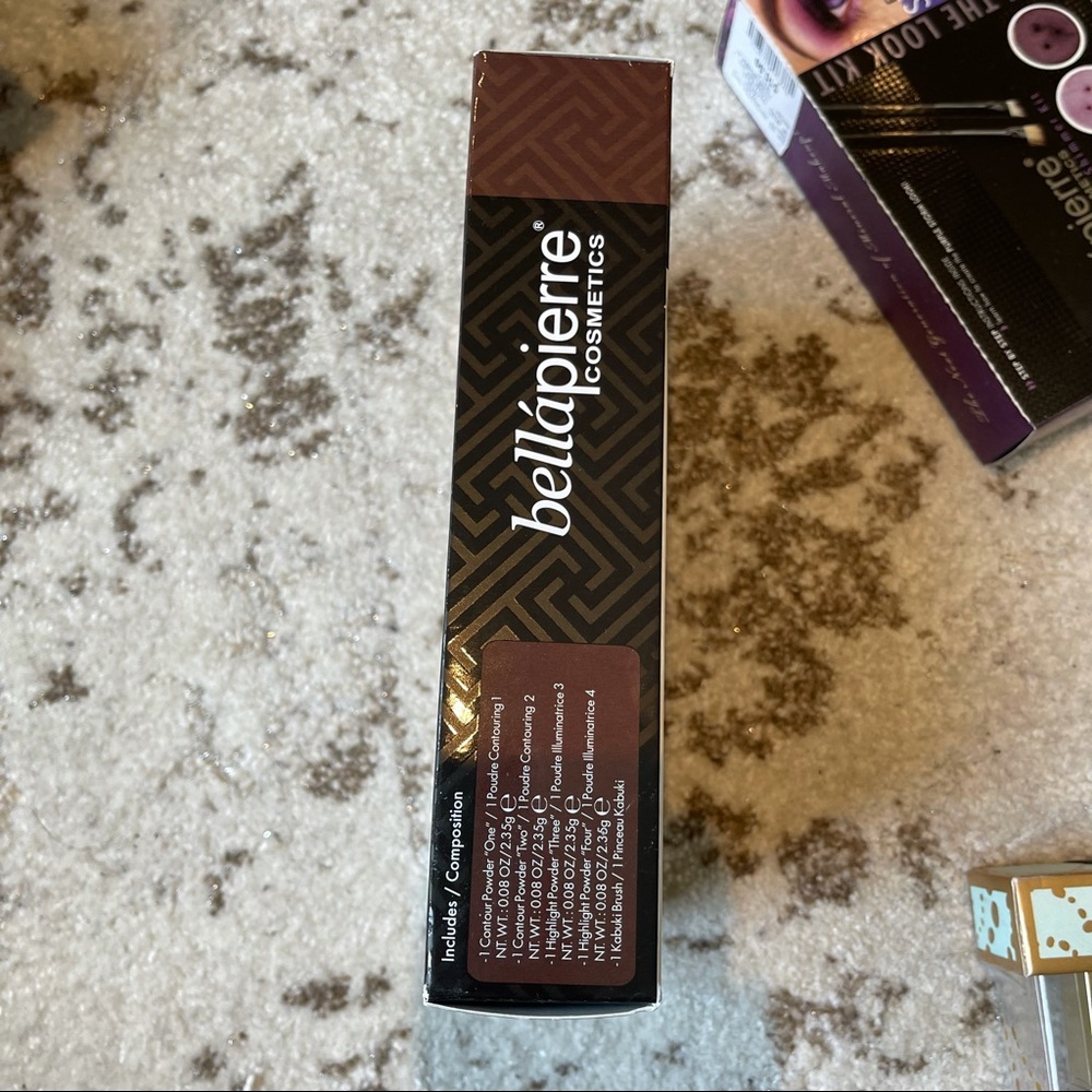 Makeup set - Picture 8 of 11